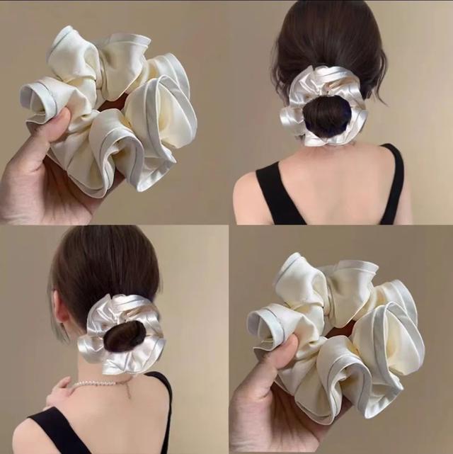 壹葡ONEBETS娛樂城：別再買鯊魚夾、大腸發圈了！現在流行這幾款配飾，好美！